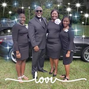 Meet your Posher, Quandra